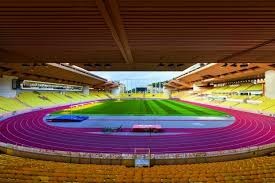 解析旧金山巨人队如何通过精准的对位换人战术对抗明星球队