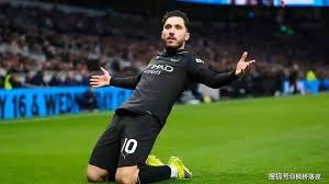 汉克·阿伦在 1974 年打破纪录的那颗球，目前被保存在名人堂博物馆中